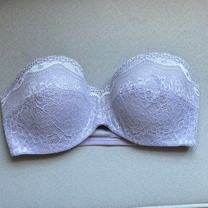 B.Tempt’d Levander Lace strapless bra